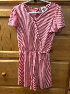 Lily Bleu Girl's Red and White Striped Shorts Jumpsuit w/Keyhole Back Size 8